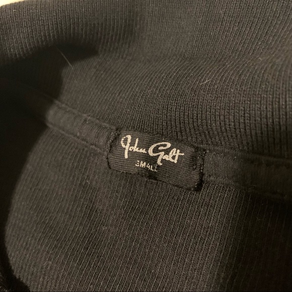 Collared Ribbed Crop Top - Black - Picture 5 of 6